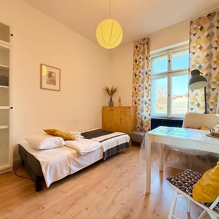 Apartment Dabrowskiego Centre By Bookinghost