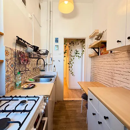 Dabrowskiego Centre By Bookinghost * Wroclaw