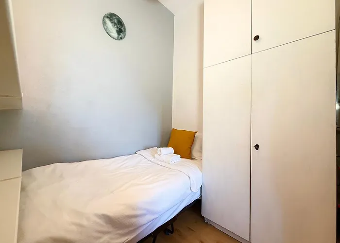 Dabrowskiego Centre By Bookinghost Wroclaw